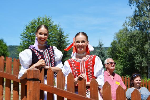 FolkloristkyFSP2016.jpg FolkloristkyFSP2016.jpg