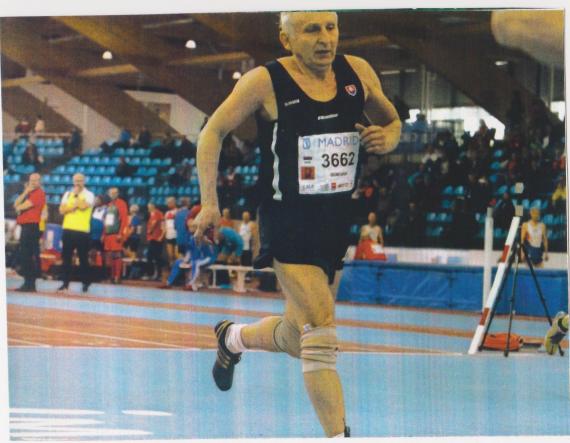 Ladislav Golian beží na dráhe Ladislav Golian beží na dráhe