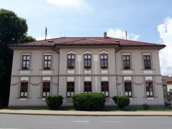 Fasáda historickej radnice mesta Detva Fasáda historickej radnice mesta Detva