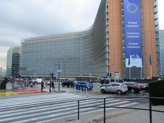 Budova - sídlo Európskej komisie Budova - sídlo Európskej komisie